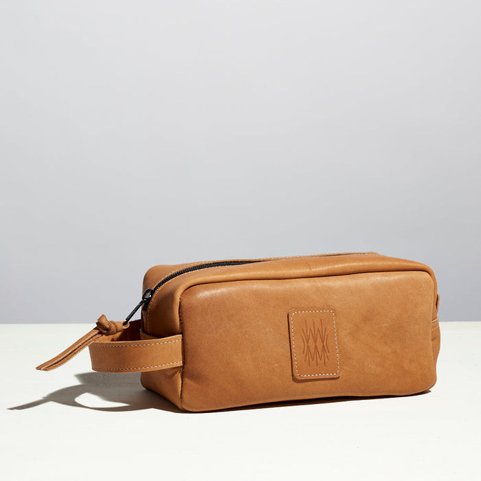 light tan leather dopp kit made. by hand in portland maine