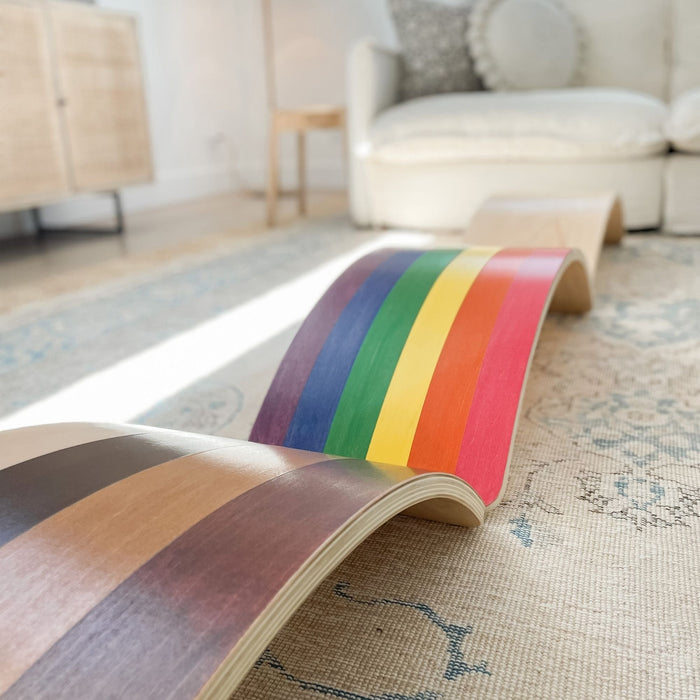 Versatile wobble board for children