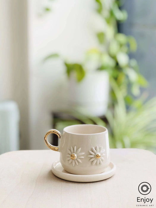 Daisy Delight: Handmade Ceramic Daisy Espresso Cup Set with Gold Handle & Saucer, 5.4 oz - Ideal Daisy Gift Set