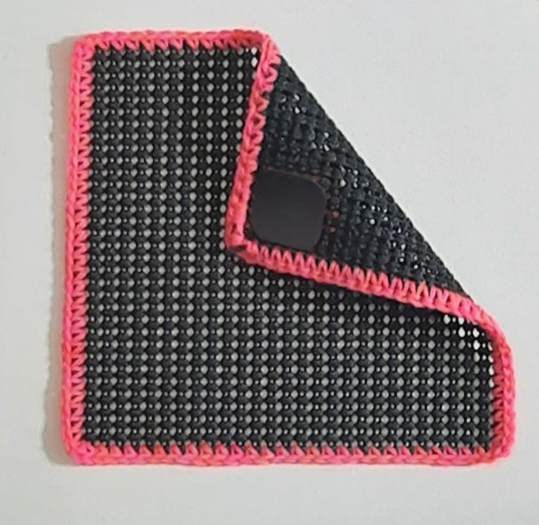 Black & Bright Pink Magnetic Jar Gripper, folded panel showing rear magnet
