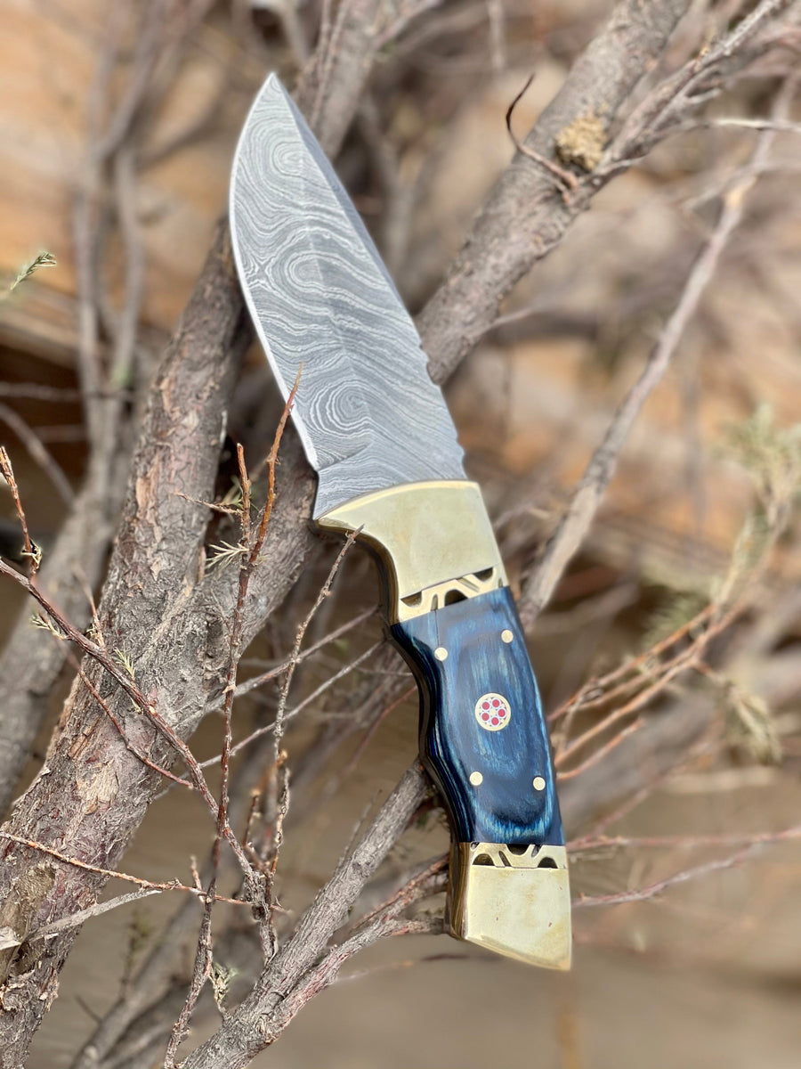 Hunting Knives – 9" Forged Damascus Steel Blade with Pakka Wood Handle, Brass Bolster & Leather Sheath