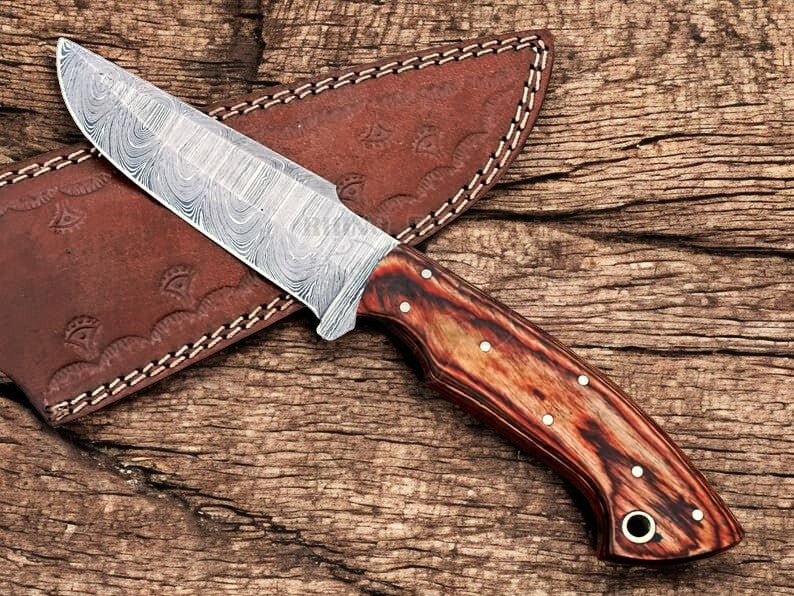 Handmade Damascus Steel Skinning Knife with Wood Handle