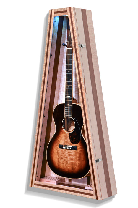 Climacase Triangle Humidor Flamed Maple With Walnut