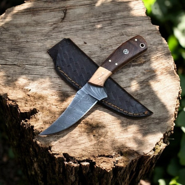 Handmade Damascus Hunting Knife with Rosewood Handle