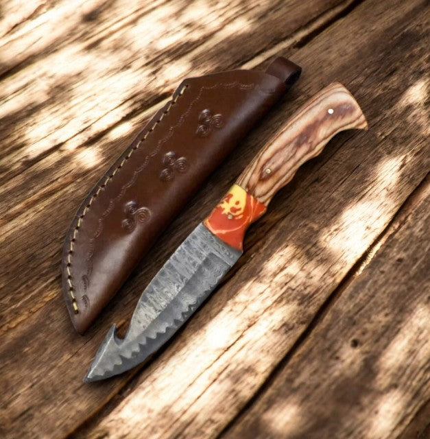 Handmade Damascus Hunting Knife with Olivewood Handle