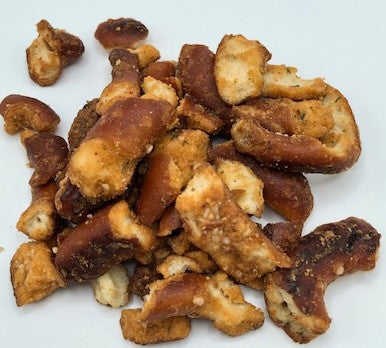 Drinkin' Pretzel - Smoked Cheddar