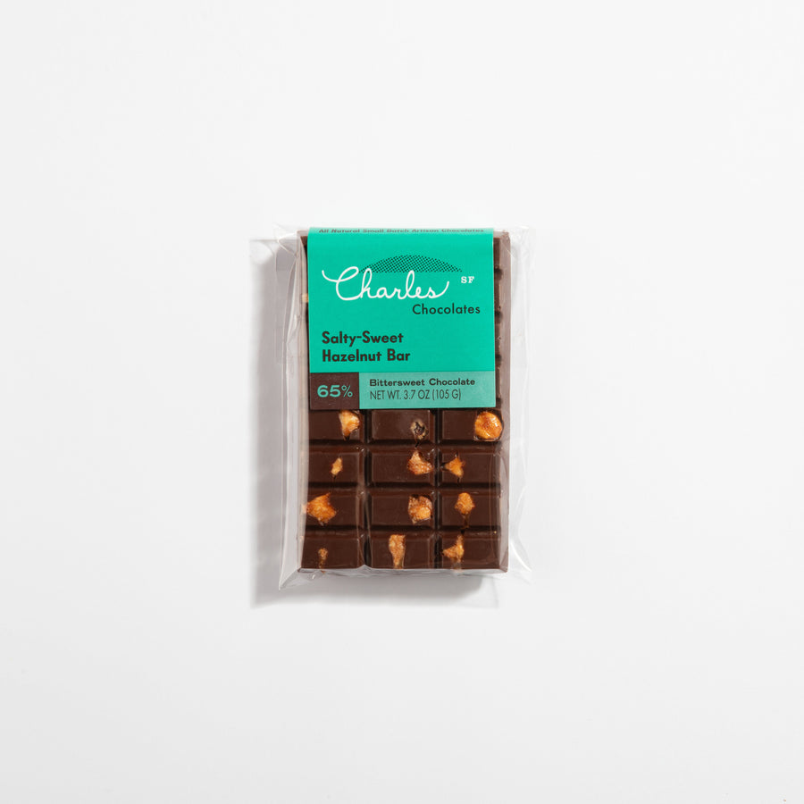 Wrapped Salty-Sweet Hazelnut chocolate bar from the medium assortment
