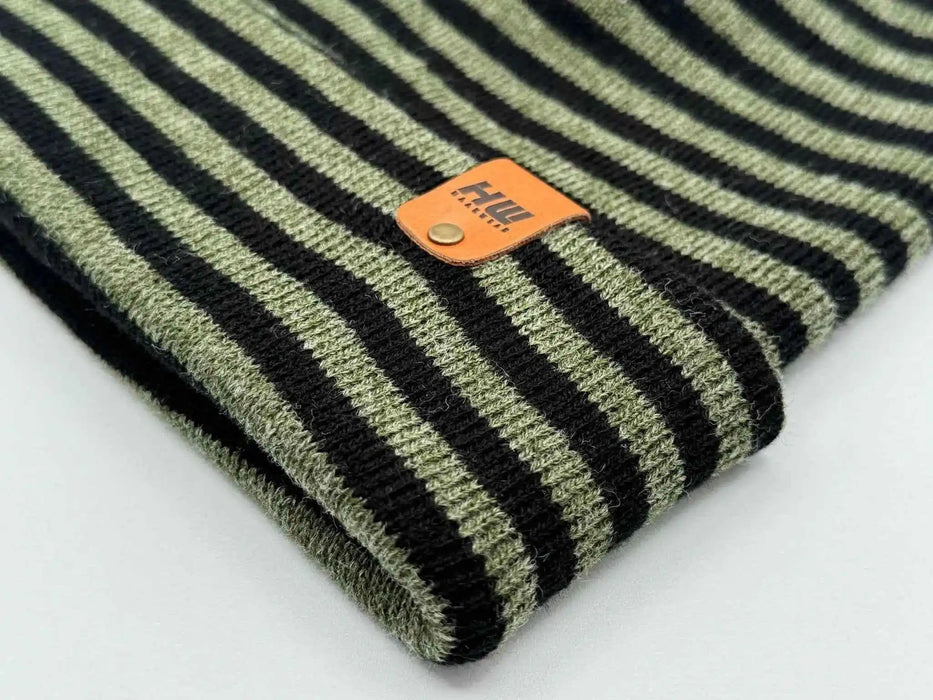 Classic RoRo Cuffed Beanie, Black and Green