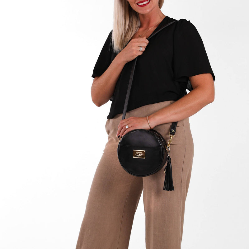 Circle Crossbody Bag - Lifetime Leather Co
