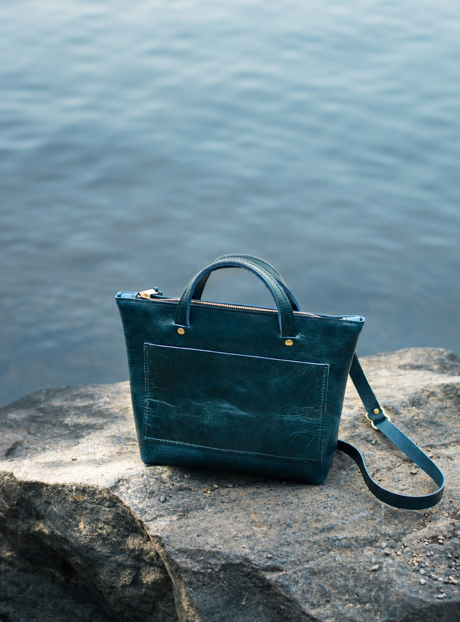 Quinn Crossbody