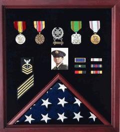 Vietnam Veteran Flag Display Case - Cherry
