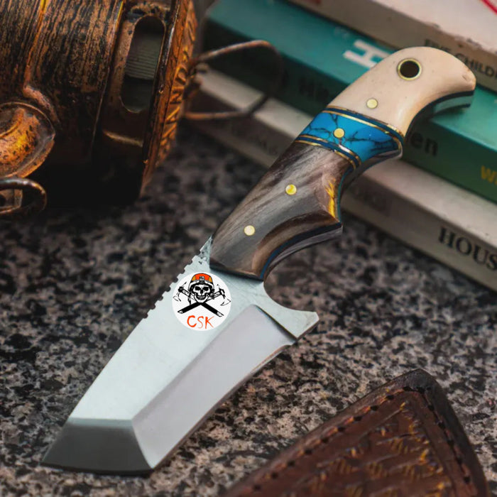 Finger grooved Turquois Tantoo Blade knife