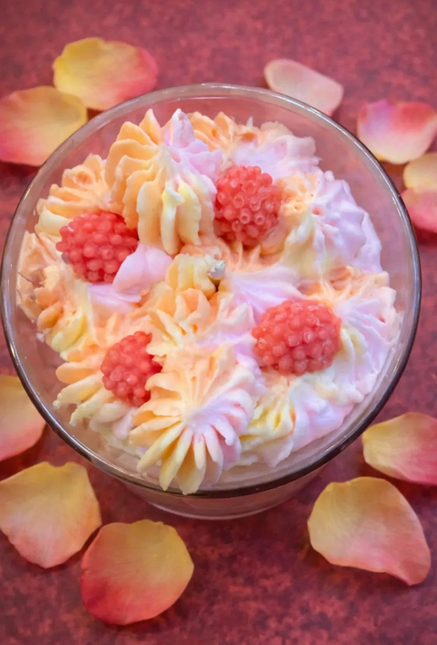 Love You Mean It – Fruit & Floral Scented Candle
