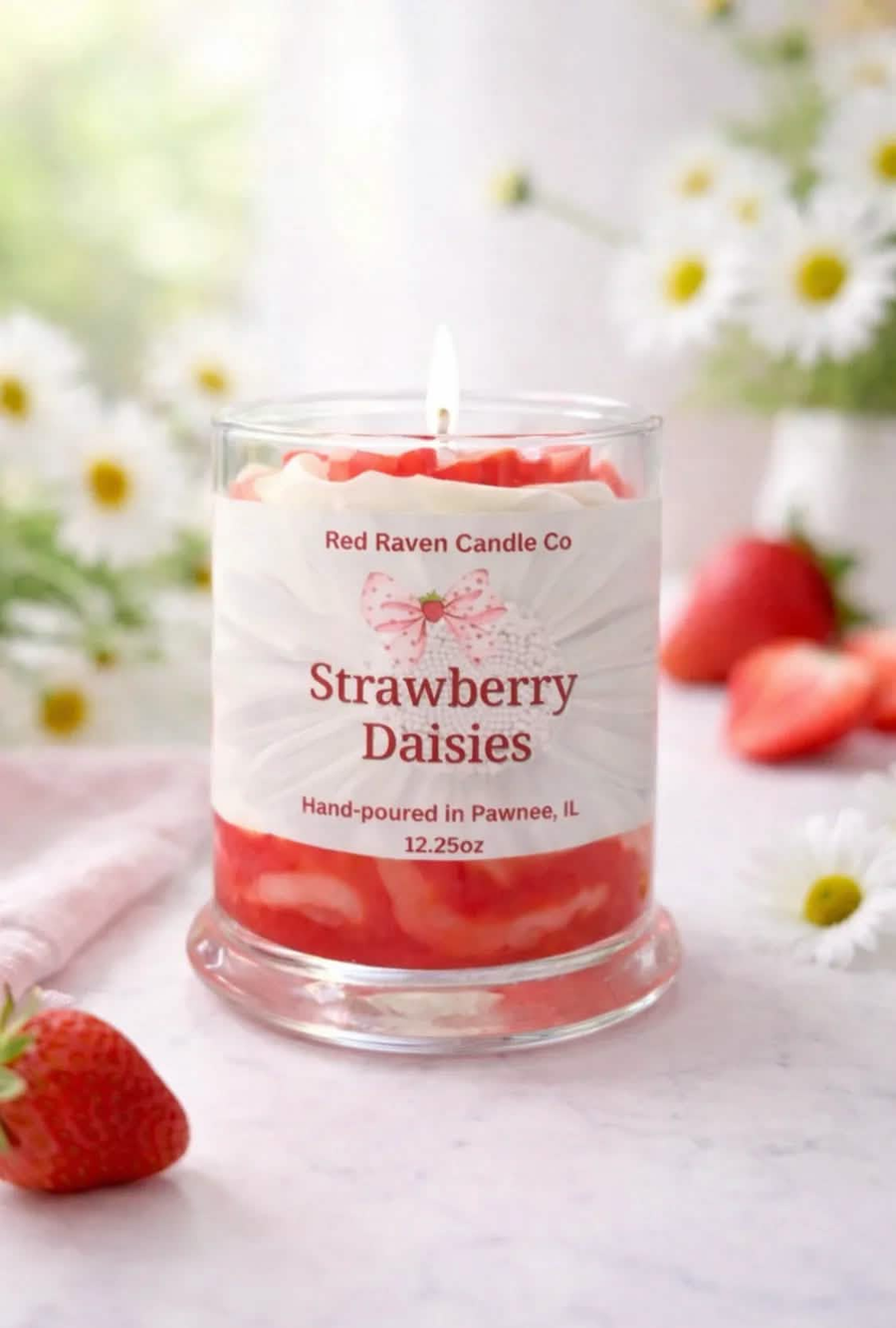 Strawberry Daisies – Fresh Strawberry Scented Candle (12.25oz)
