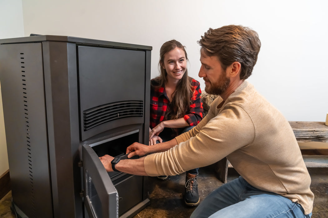 HP42-Alpine 2,800 sq. ft.  Pellet Stove with a 120-lb Hopper in Black