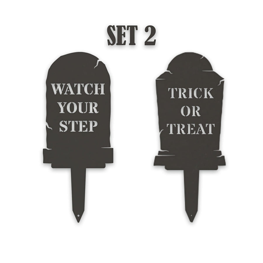 Halloween Grave Yard Stake Set - 2 Metal Yard Signs