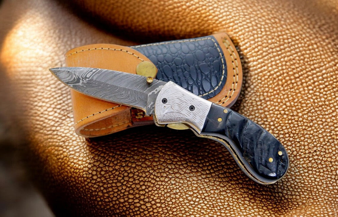 Handmade Damascus Pocket Knife – Sheep Horn Handle