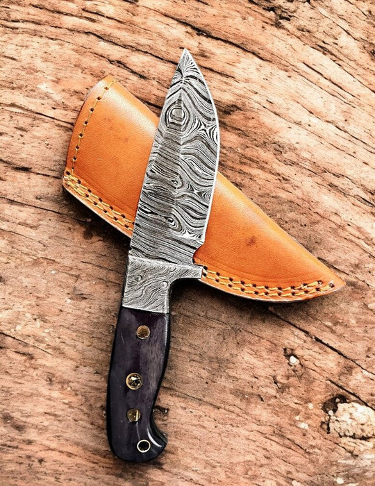 Custom Handmade Damascus Steel Skinning Knife – 8.25"