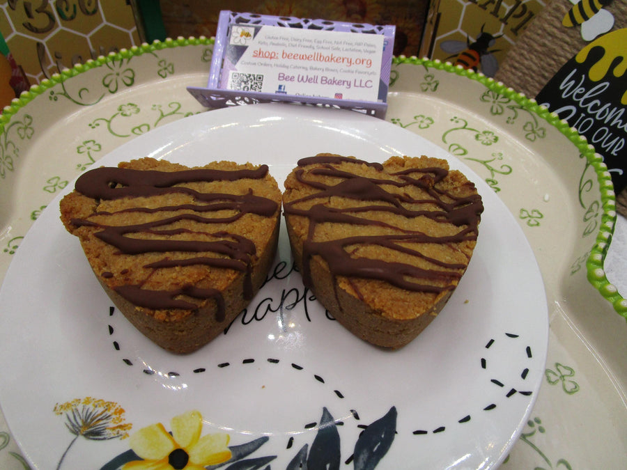 High Protein Peanut Butter Cookie Cups, Sugar Free, Gluten Free, Dairy Free, Vegan, Egg Free, Chocolate hearts, Valentine's Day Gift, Love