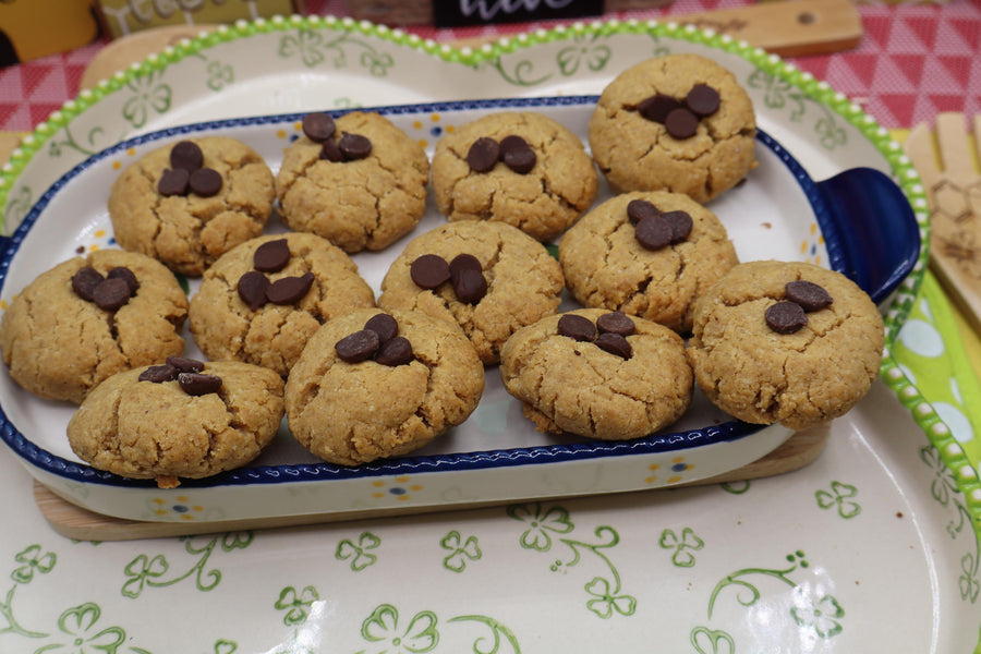 High Protein Peanut Butter Blossoms, Sugar Free, Gluten Free, Dairy Free, Egg Free, Anabolic, Vegan, Post workout, Healthy Gifts, Low carb