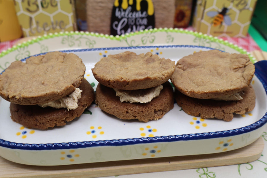 AIP Paleo Whoopie Pies, Maple Cream, Gluten Free, Grain Free, Dairy Free, Egg Free, Vegan, Date Sugar, Nut Free, Autoimmune Protocol Snack