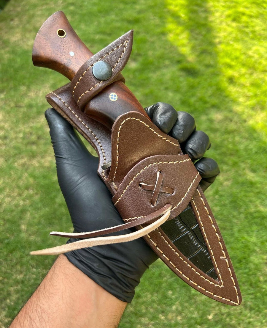 Handmade Damascus Steel Hunting Knife