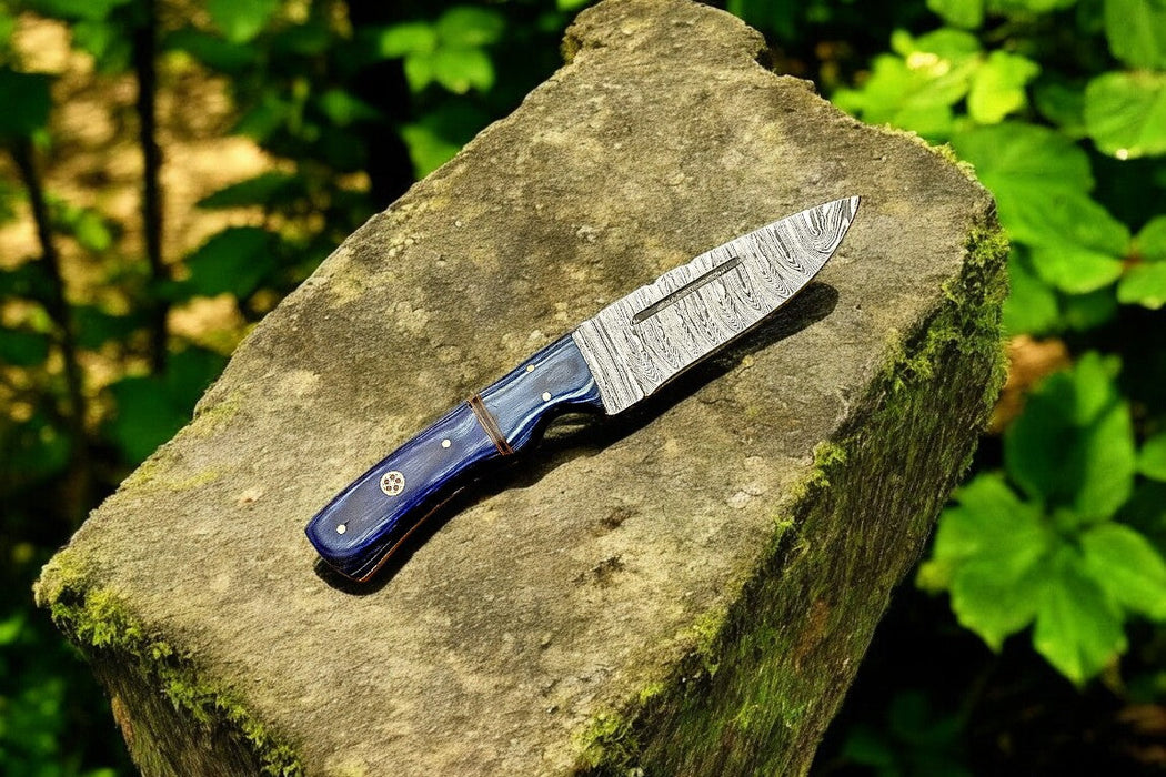 Custom Handmade Damascus Hunting Knife – Exotic Wood Handle