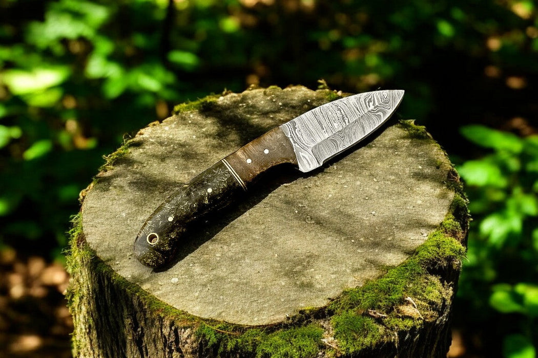 Handmade Damascus Steel Skinning Knife with Exotic Wood Handle