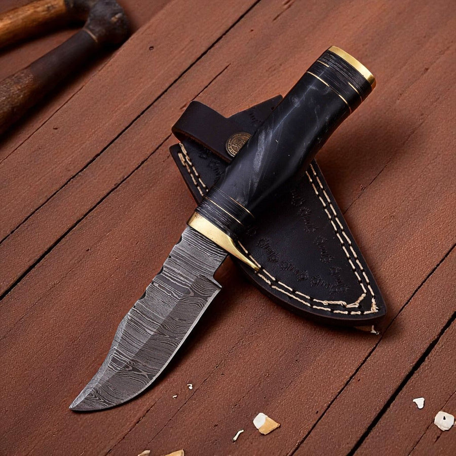 Custom Handmade Damascus Hunting Knife – 8" with Sheath