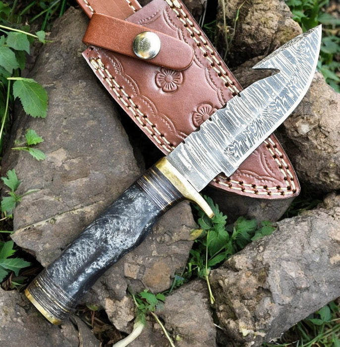 Custom Handmade Damascus Hunting Knife – 8" with Sheath