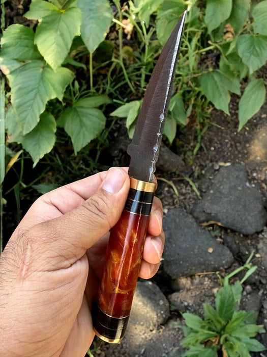 Custom Handmade Damascus Hunting Knife – Epoxy Resin Handle