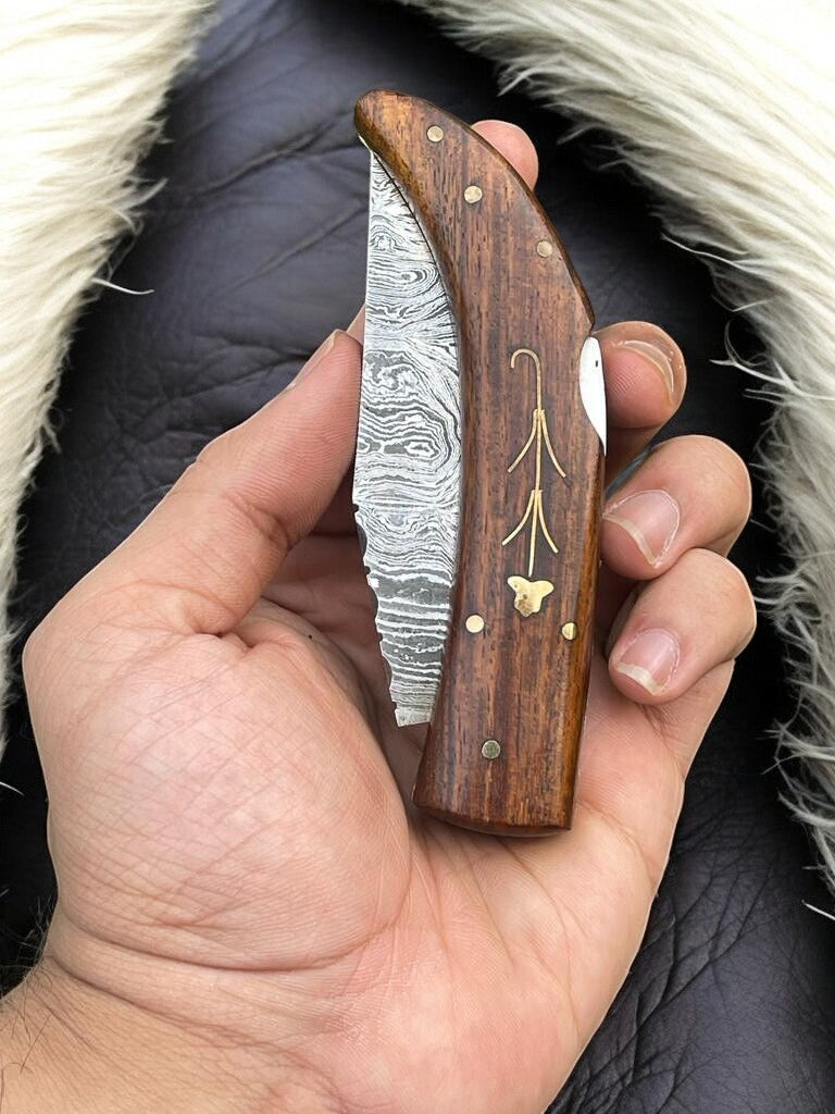 Handmade Damascus Steel Pocket Knife with Rosewood Handle
