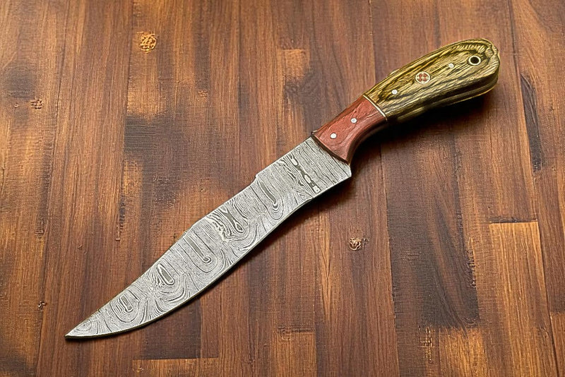 Custom Handmade Damascus Steel Hunting Knife – 10" Length