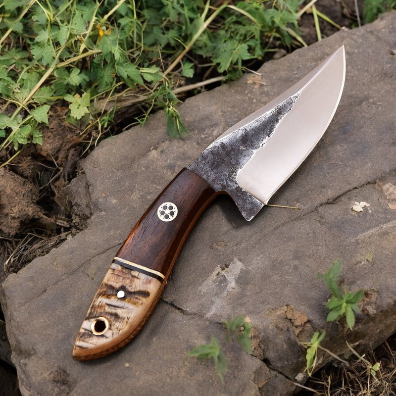 Handmade High-Carbon Steel Hunting Knife – 8" with Sheath