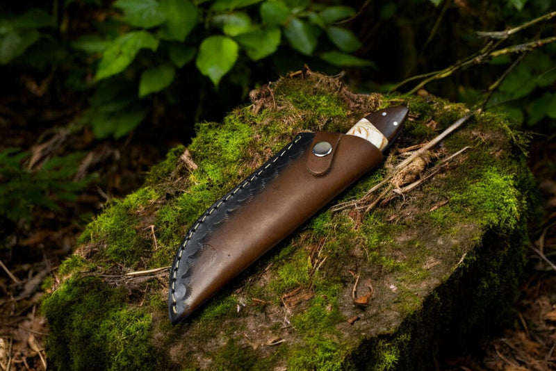 Handmade Damascus Steel Skinning Knife with Leather Sheath