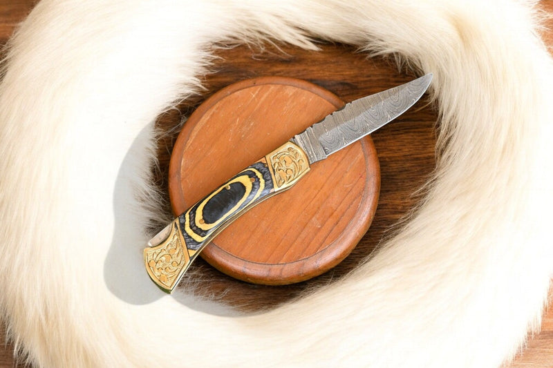 Handmade Damascus Folding Knife – Exotic Wood Handle