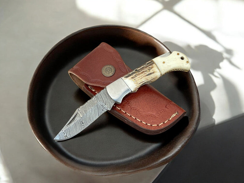 Bone handle pocket Knife – 3" Damascus Blade