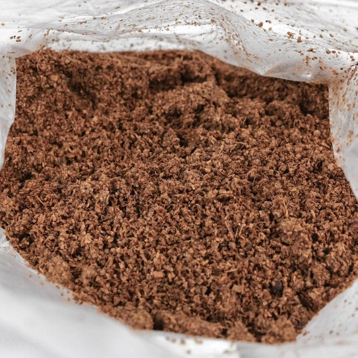 North Spore ‘Wood Lovr’ Organic Hardwood-Based Sterile Mushroom Substrate by Farm2Me