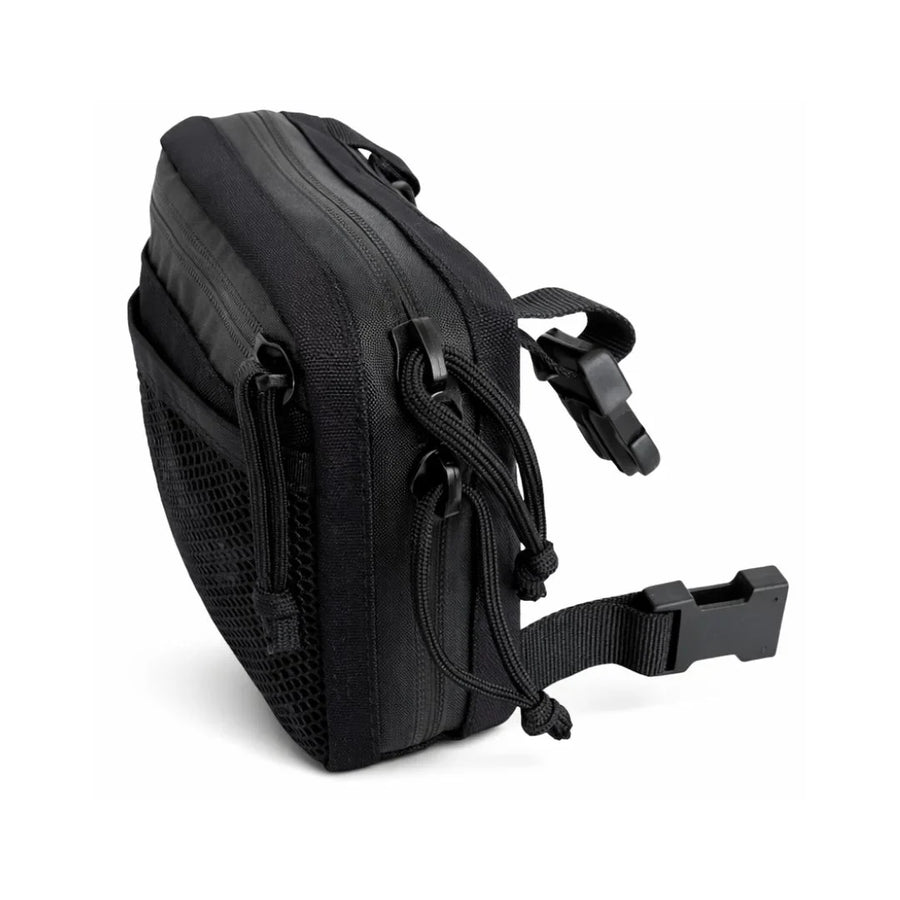 The Black-Out Chest Rig